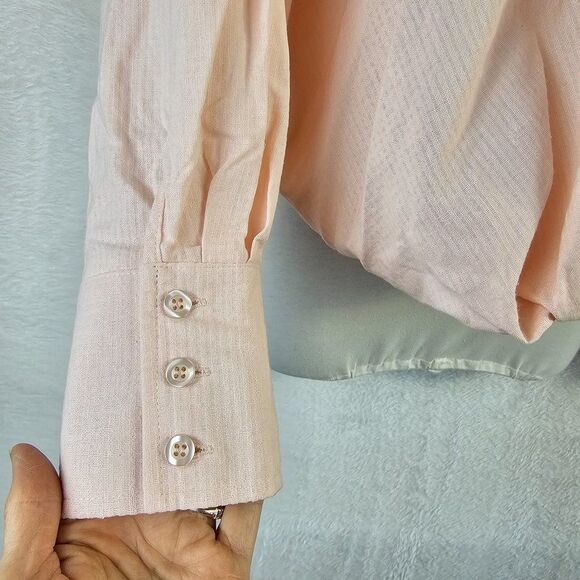 NWOT Mable Mariah CROP LONG SLEEVE BUTTON UP TOP light Pink Size S - Picture 3 of 8